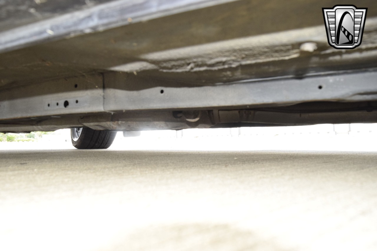 1993 Nissan Cedric 76