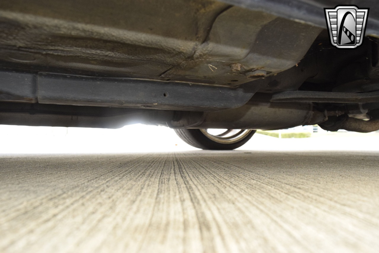 1993 Nissan Cedric 14