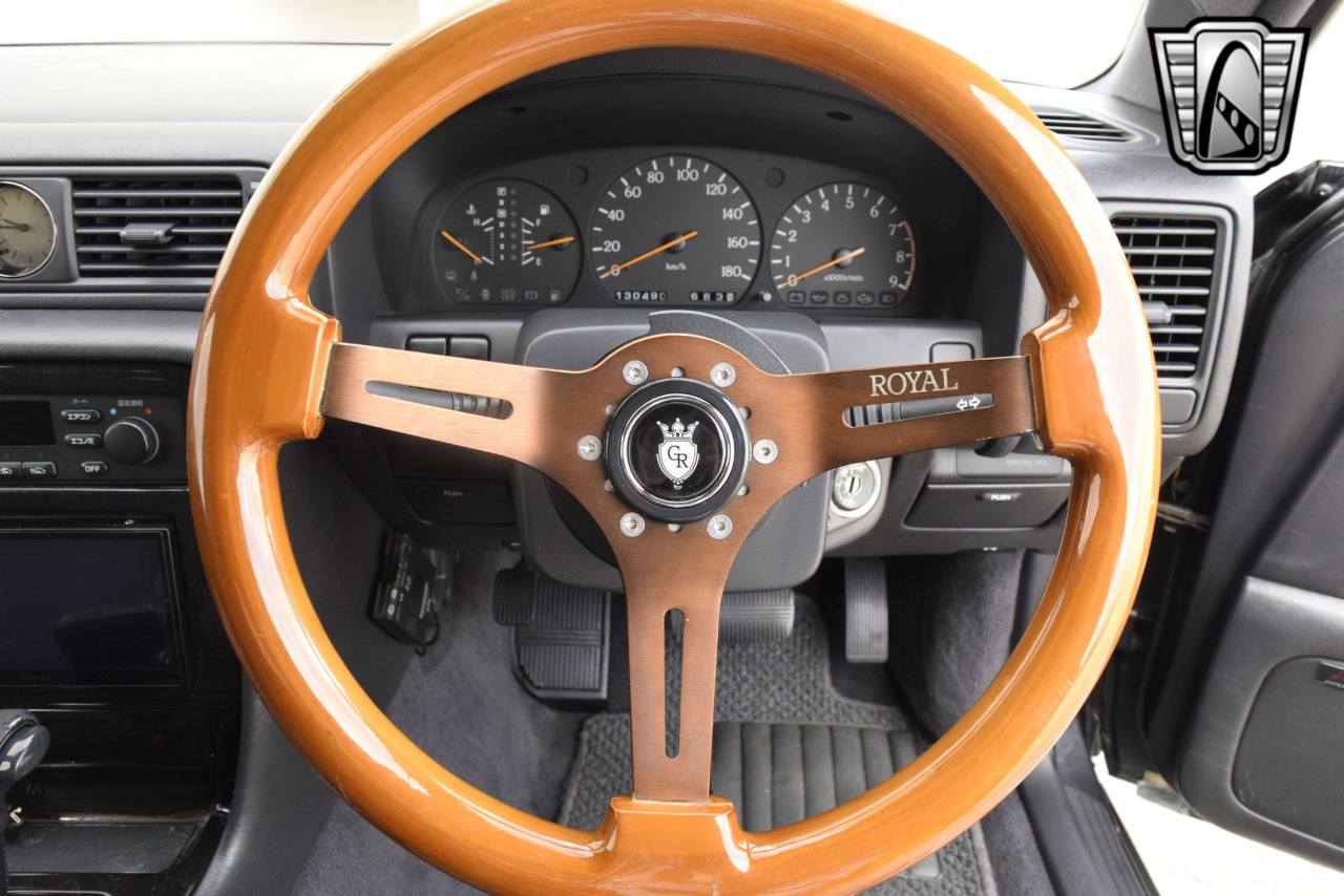 1993 Nissan Cedric 24