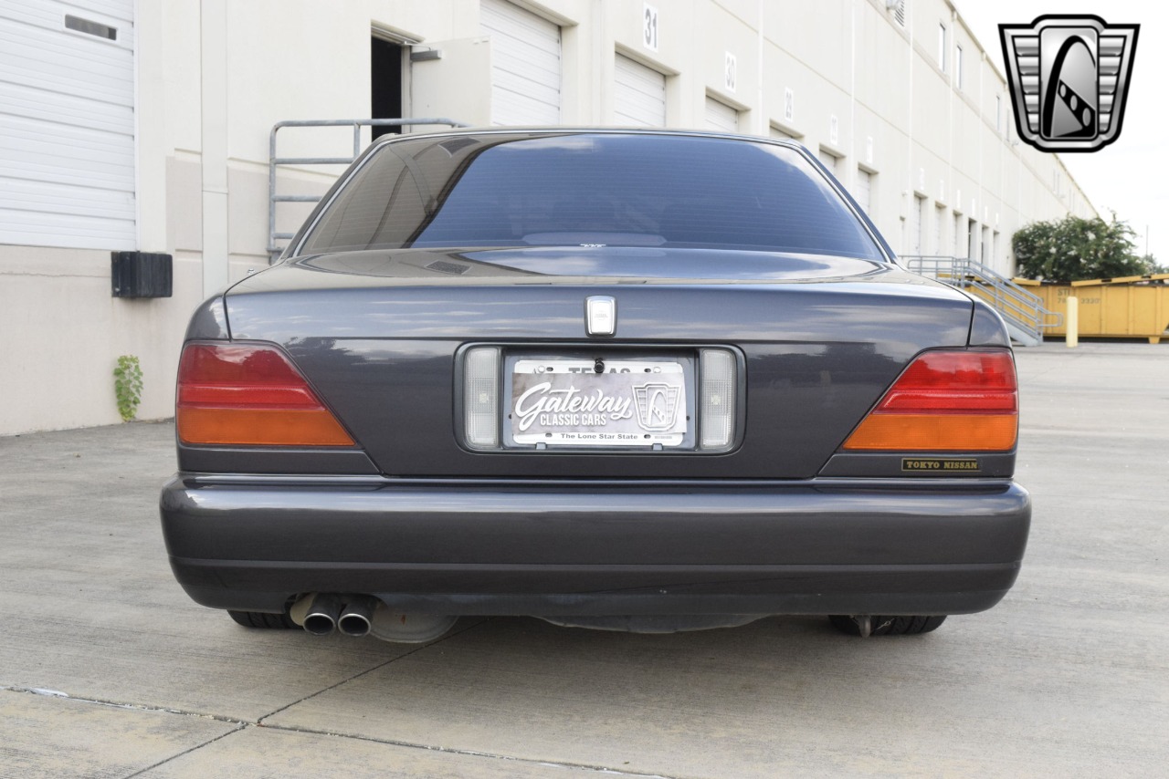 1993 Nissan Cedric 39