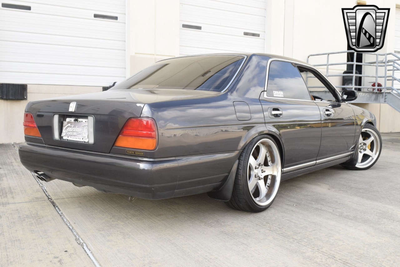 1993 Nissan Cedric 41