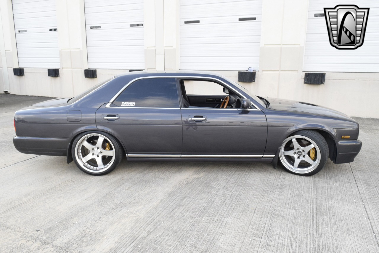 1993 Nissan Cedric 5