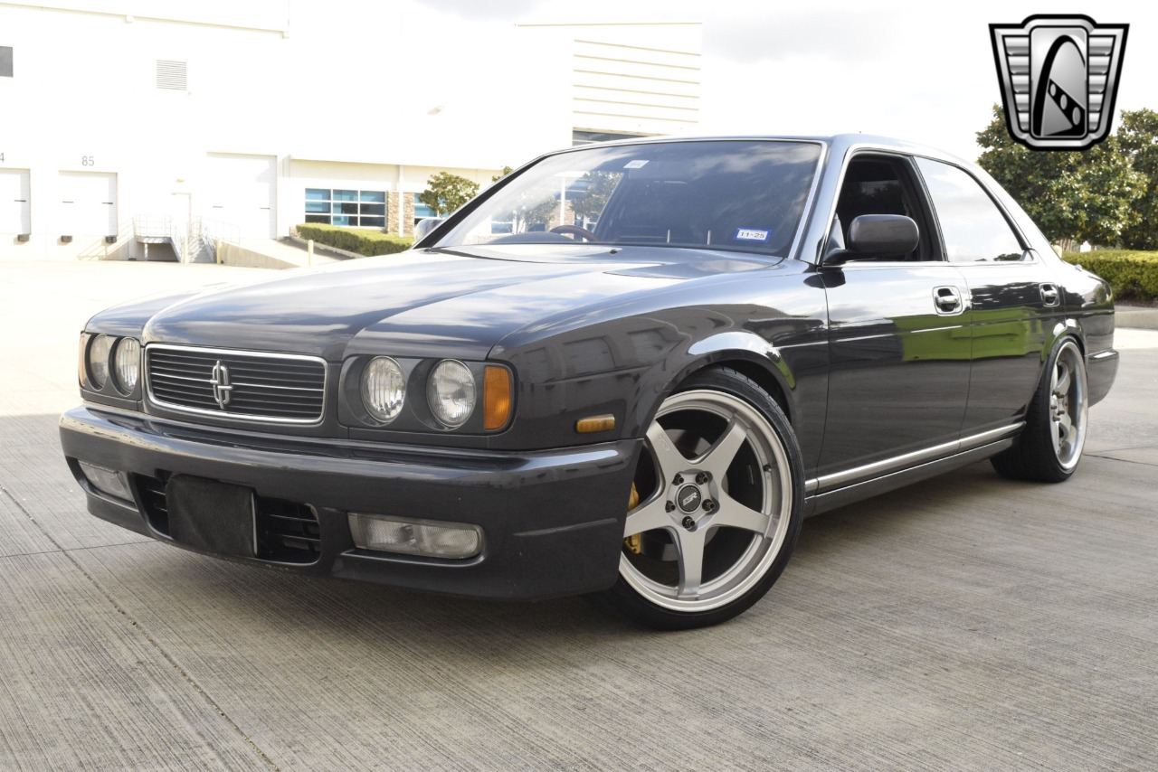 1993 Nissan Cedric 7
