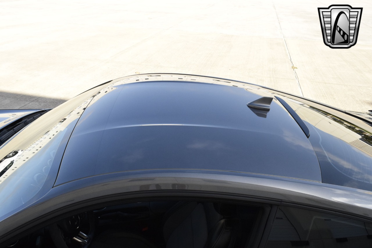 2020 Ford Mustang 8