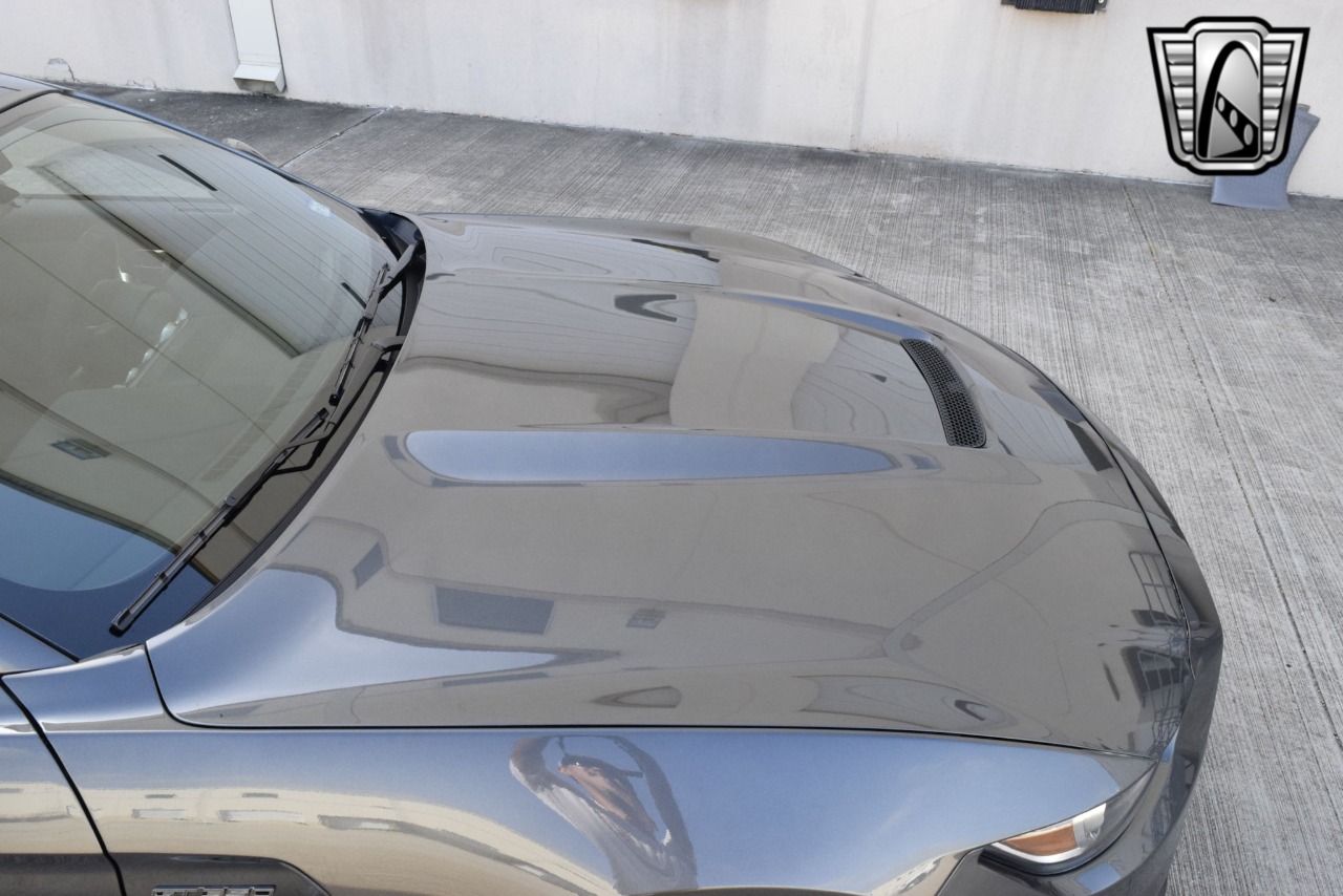 2020 Ford Mustang 68