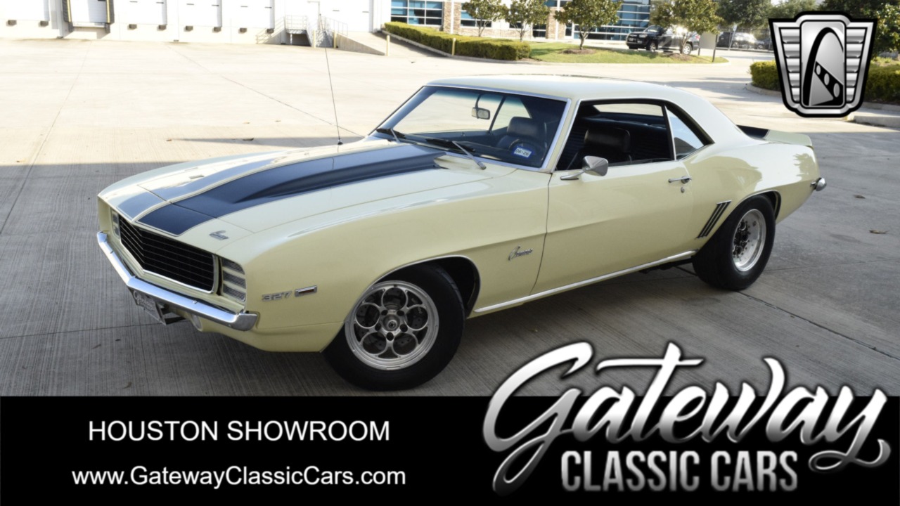 1969 Chevrolet Camaro 1