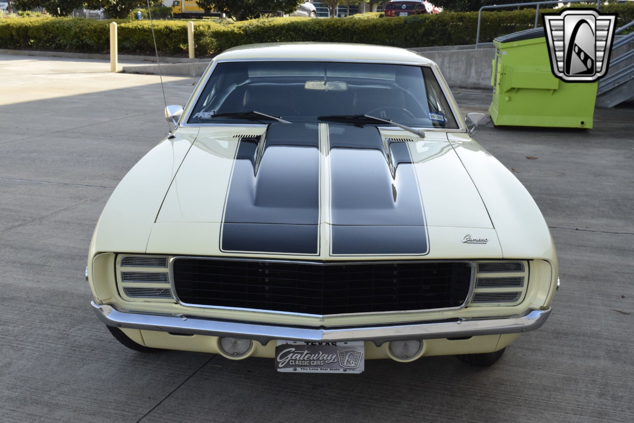 1969 Chevrolet Camaro 47