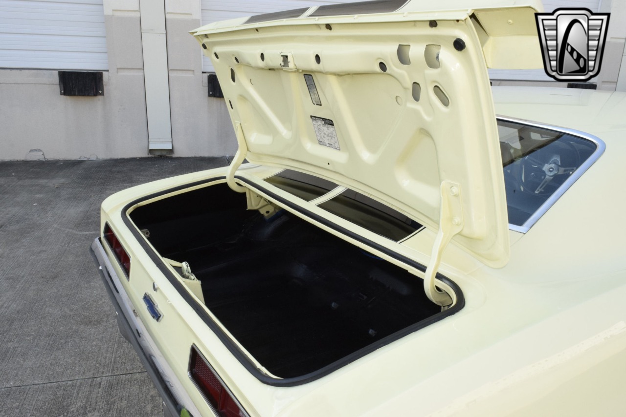 1969 Chevrolet Camaro 29