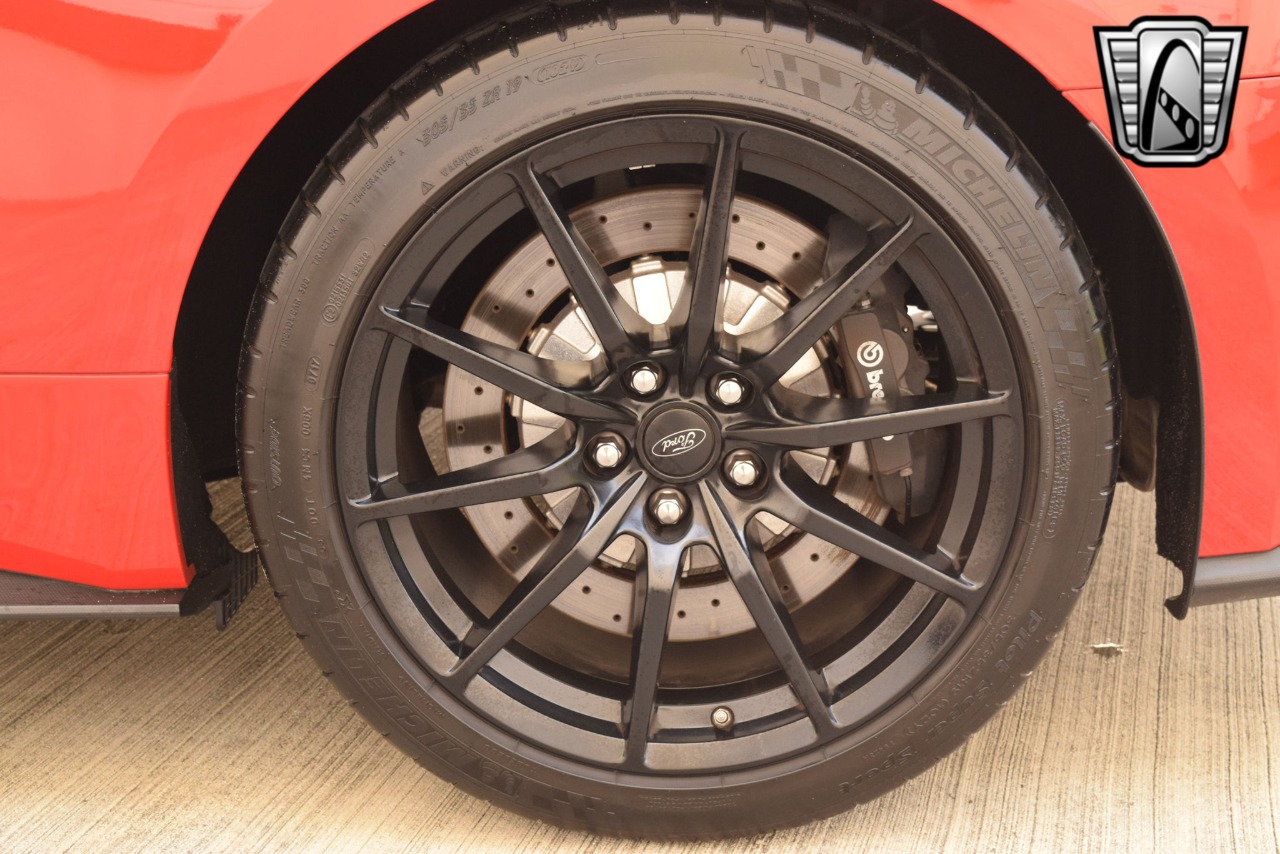 2017 Ford Mustang 58