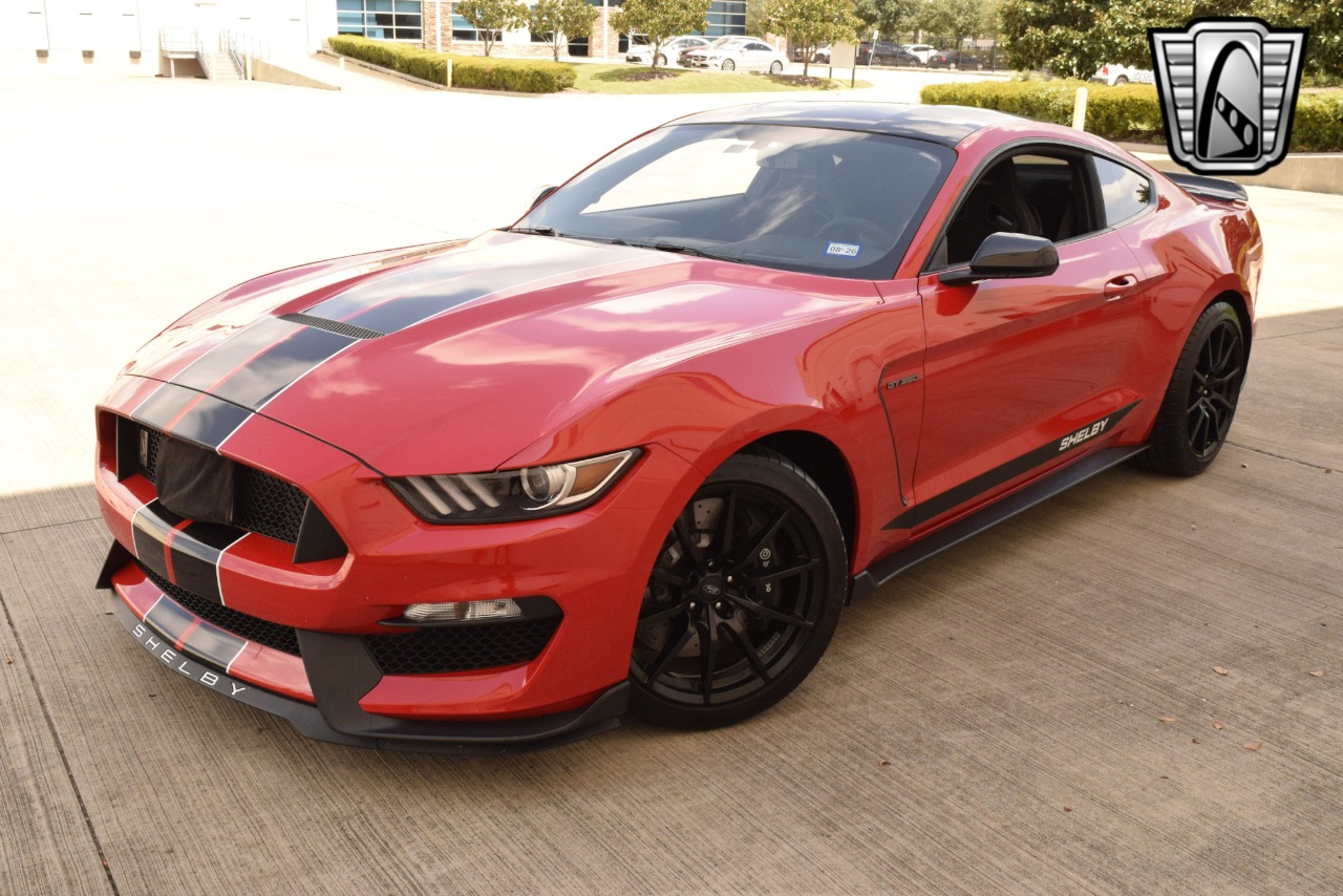 2017 Ford Mustang 51