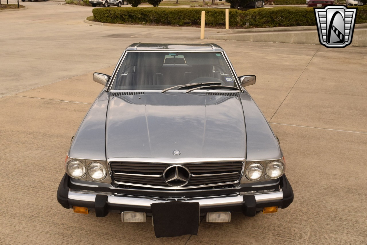 1982 Mercedes-Benz 380SL 65