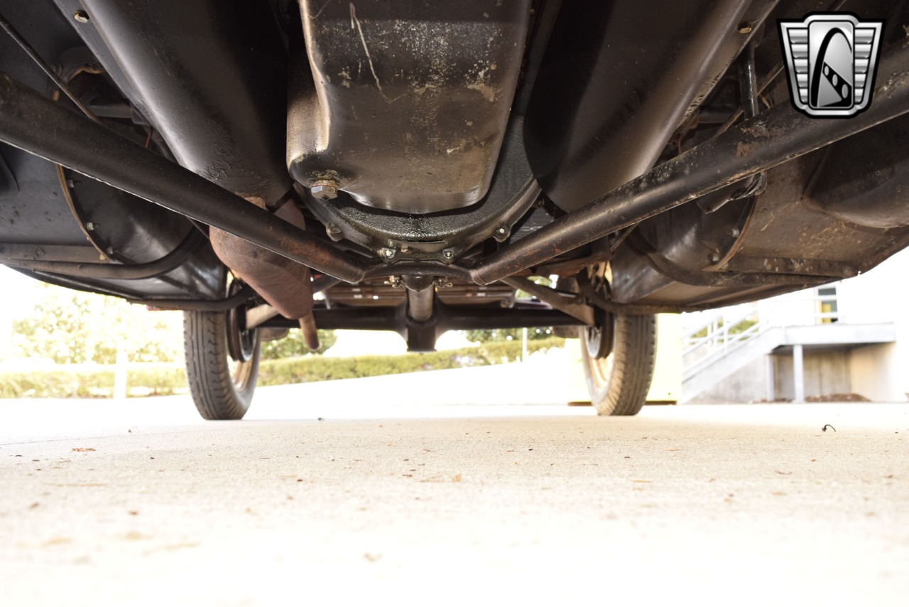 1931 Ford Model A 77