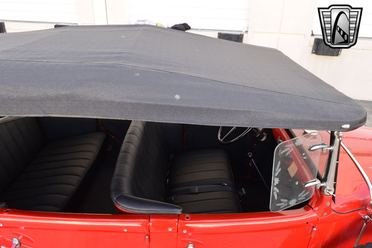 1931 Ford Model A 12