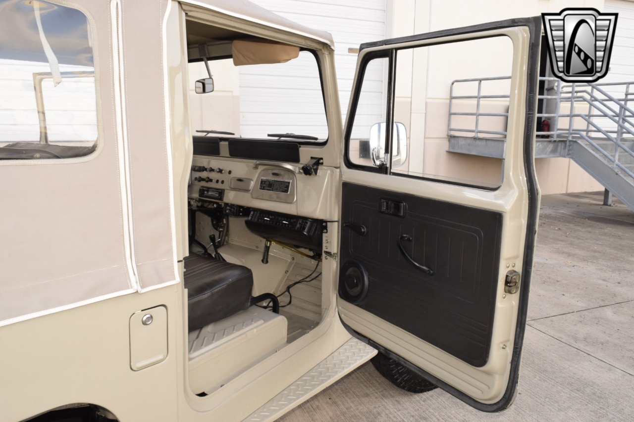 1978 Toyota FJ Cruiser 23