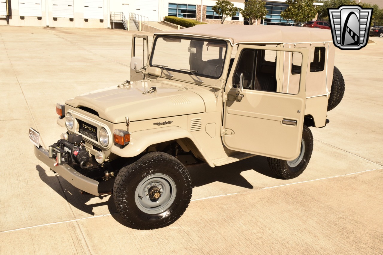 1978 Toyota FJ Cruiser 30