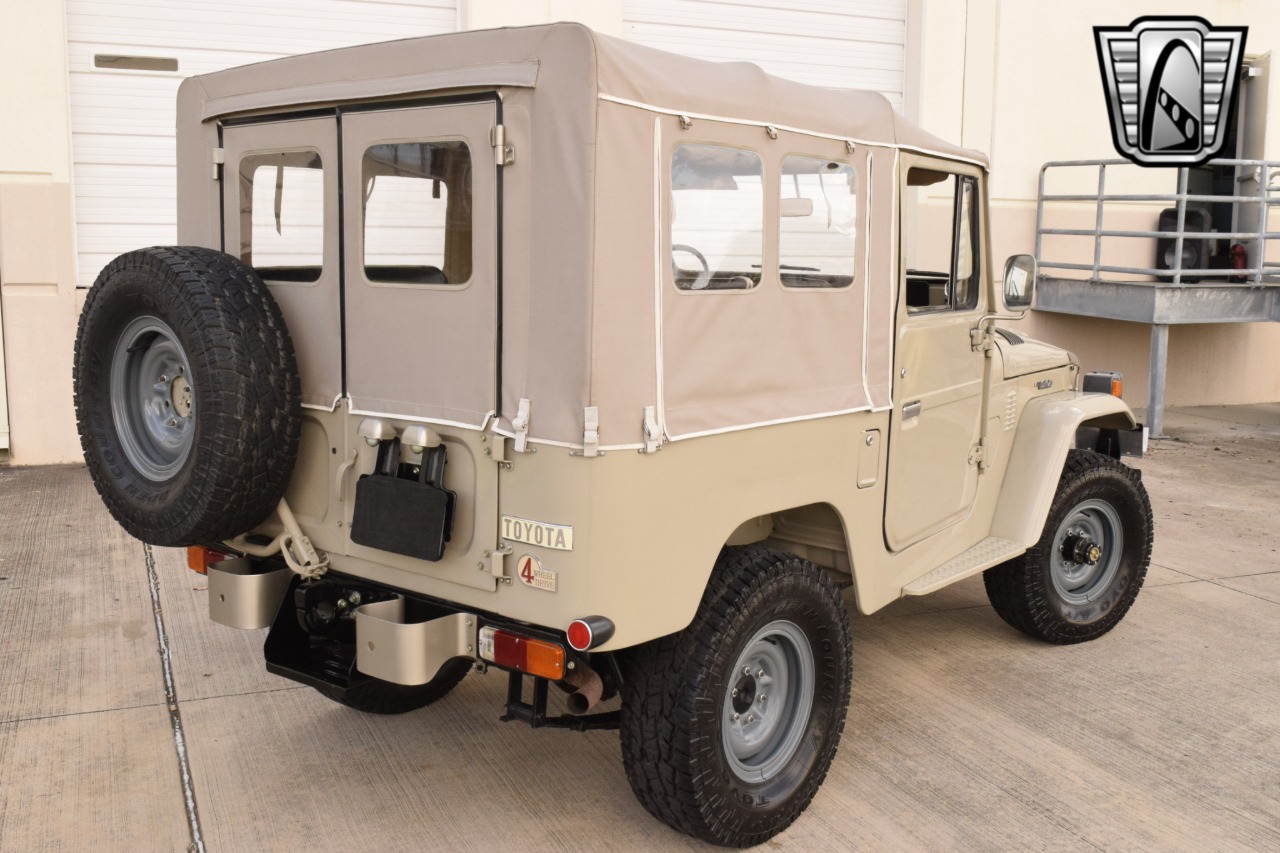 1978 Toyota FJ Cruiser 4