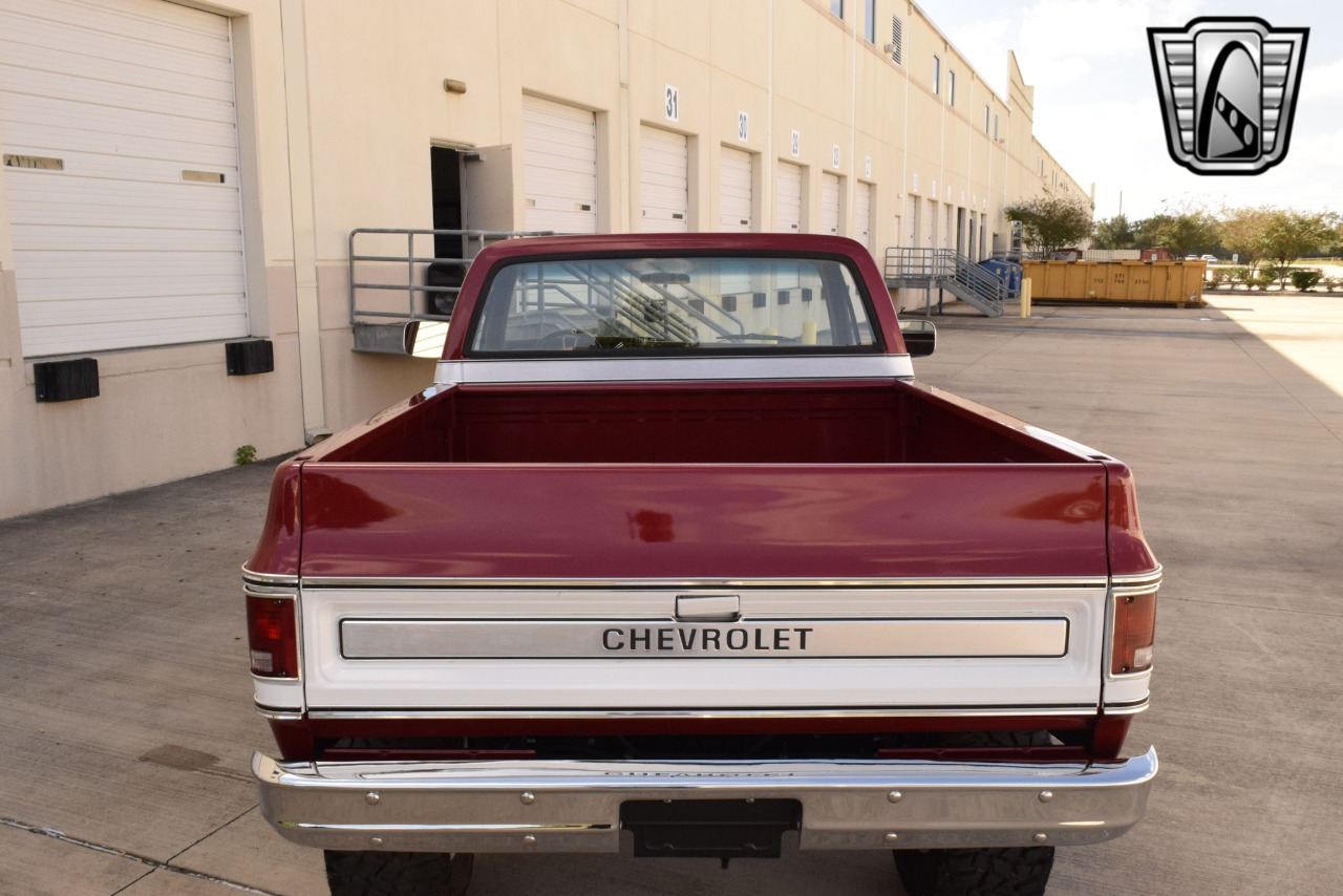 1976 Chevrolet K10 38