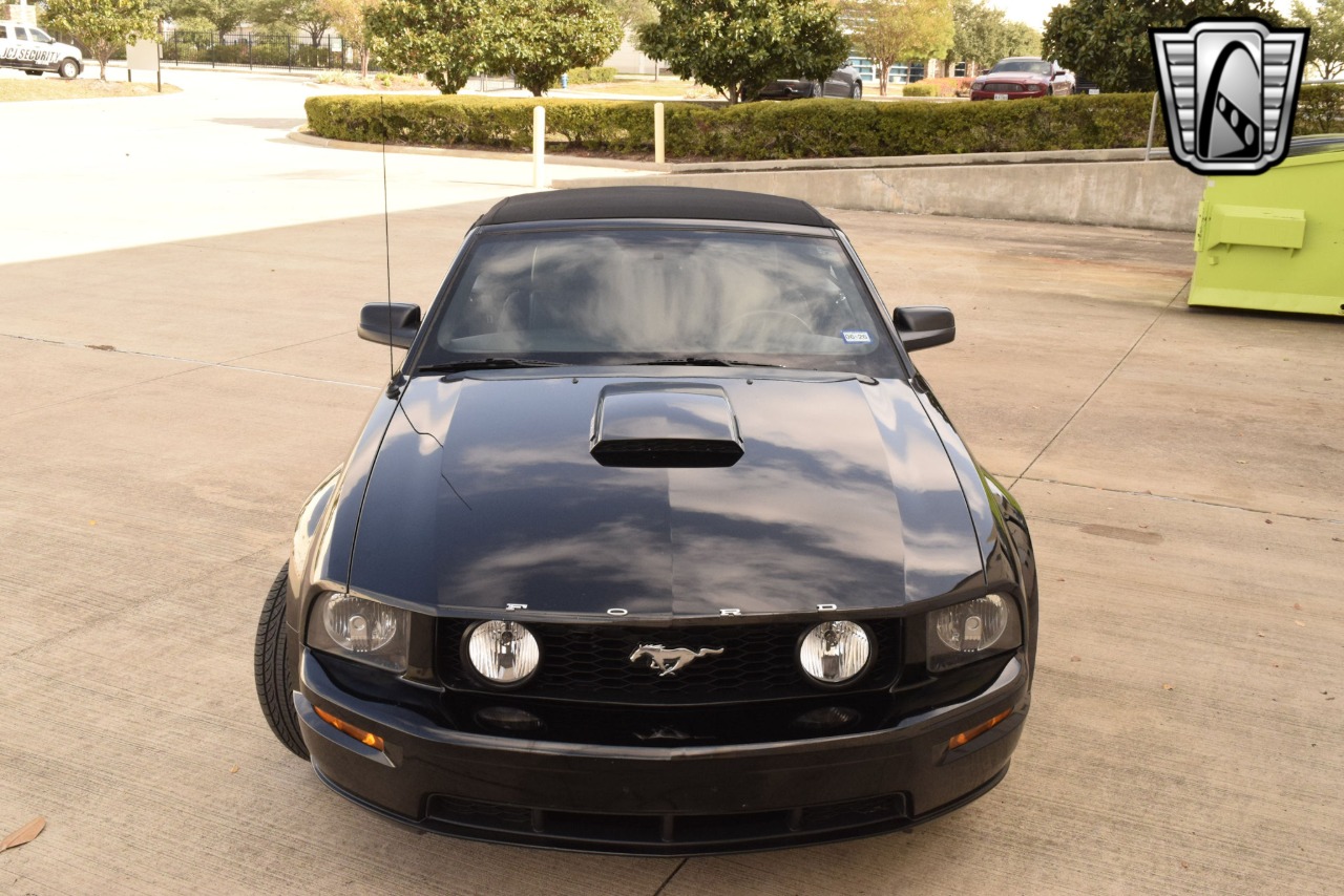 2009 Ford Mustang 8