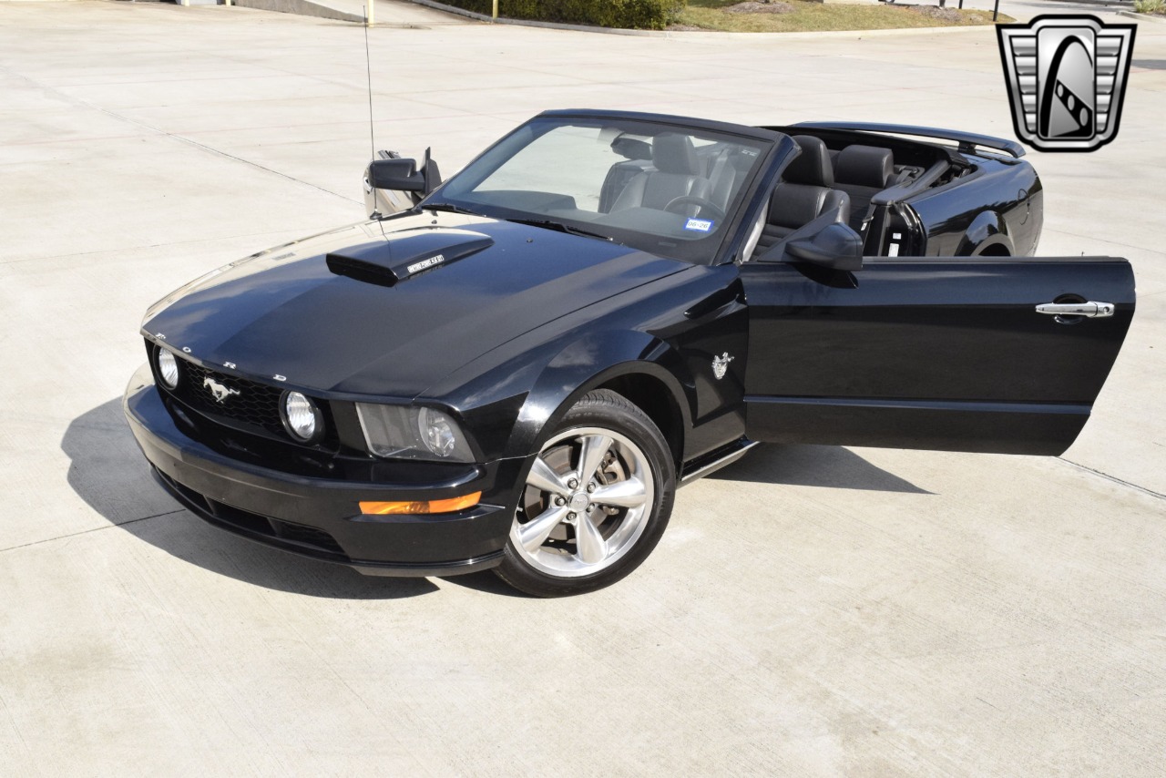 2009 Ford Mustang 3