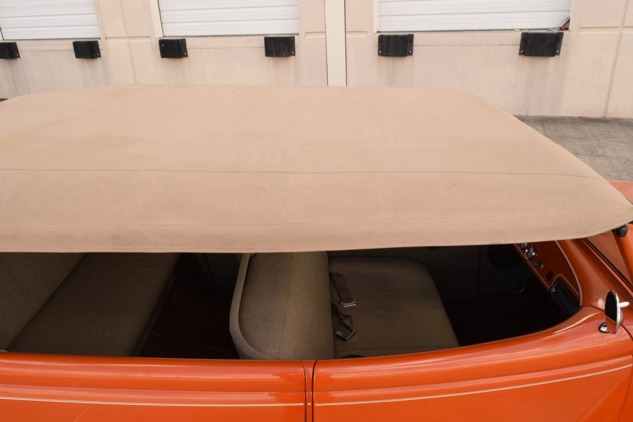 1935 Ford Phaeton 77