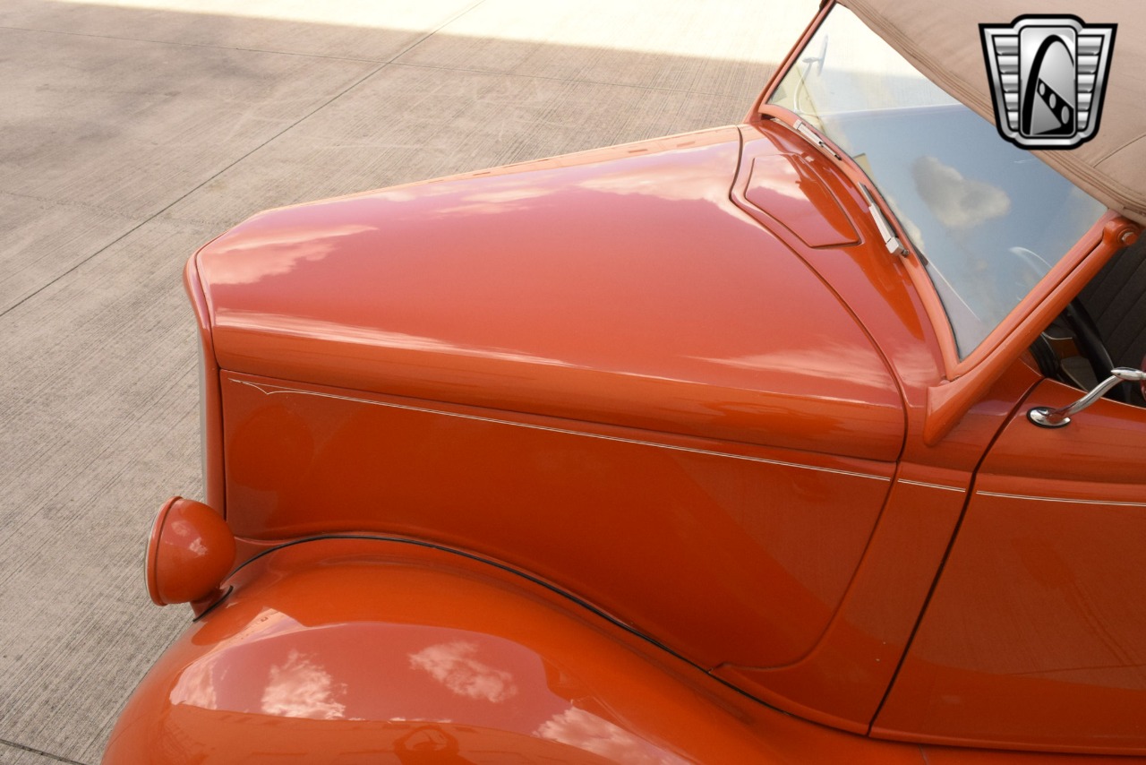 1935 Ford Phaeton 64