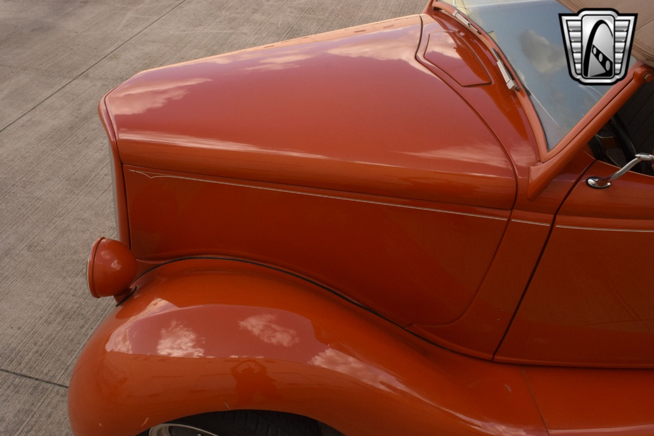 1935 Ford Phaeton 65