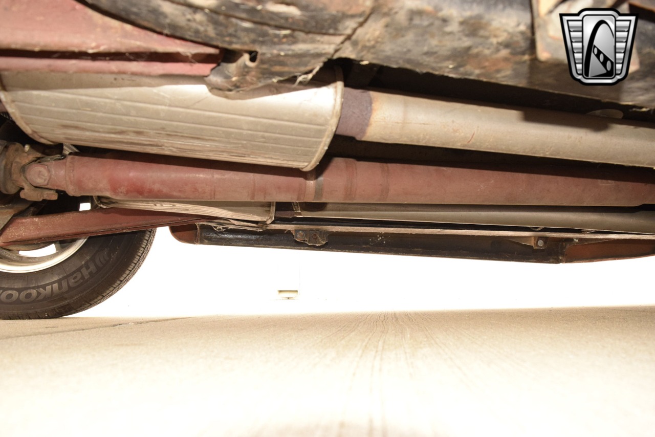 1935 Ford Phaeton 21