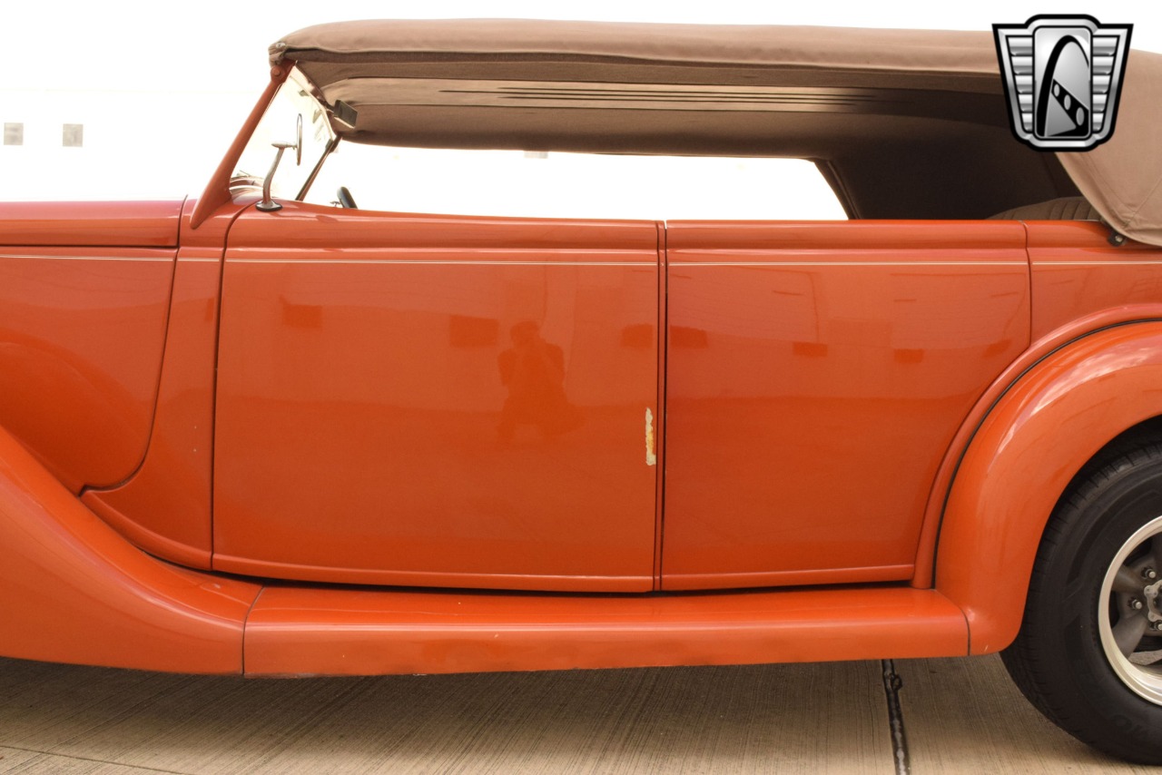 1935 Ford Phaeton 67