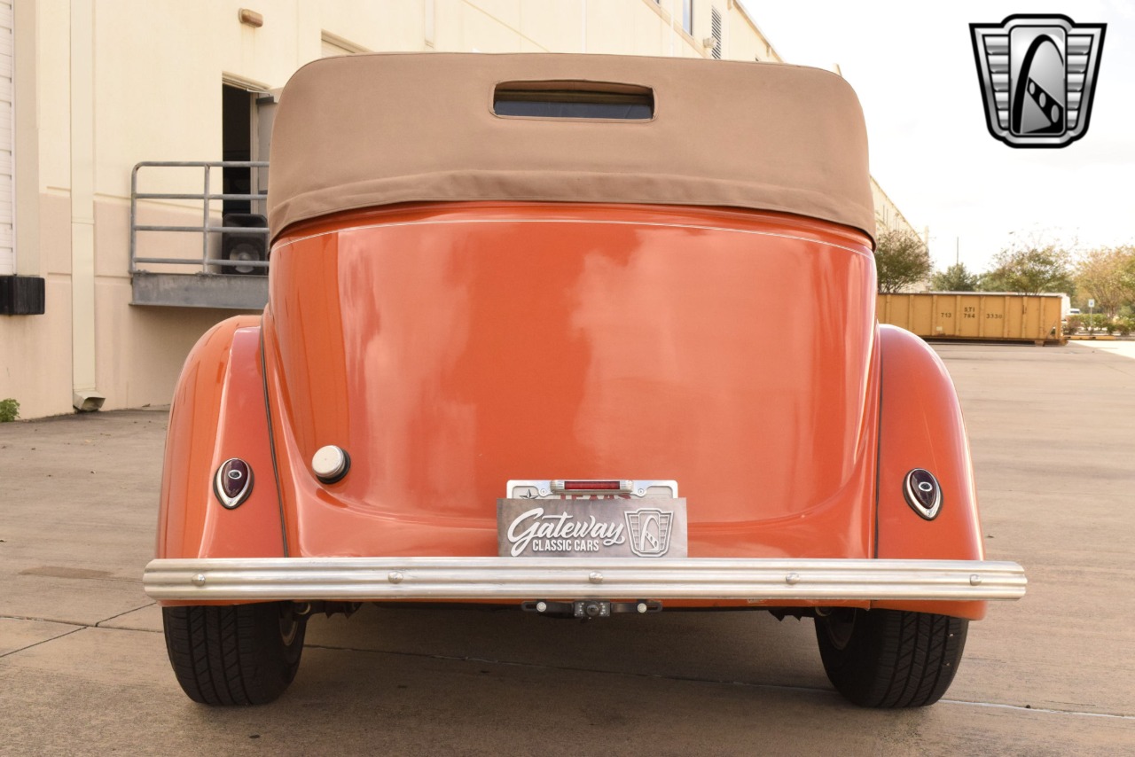 1935 Ford Phaeton 47