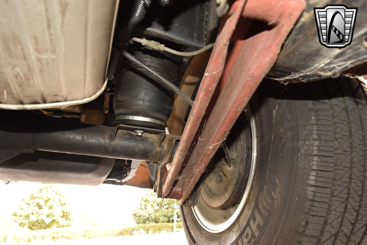 1935 Ford Phaeton 17