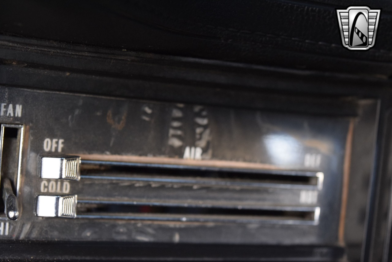 1970 Chevrolet Camaro 24