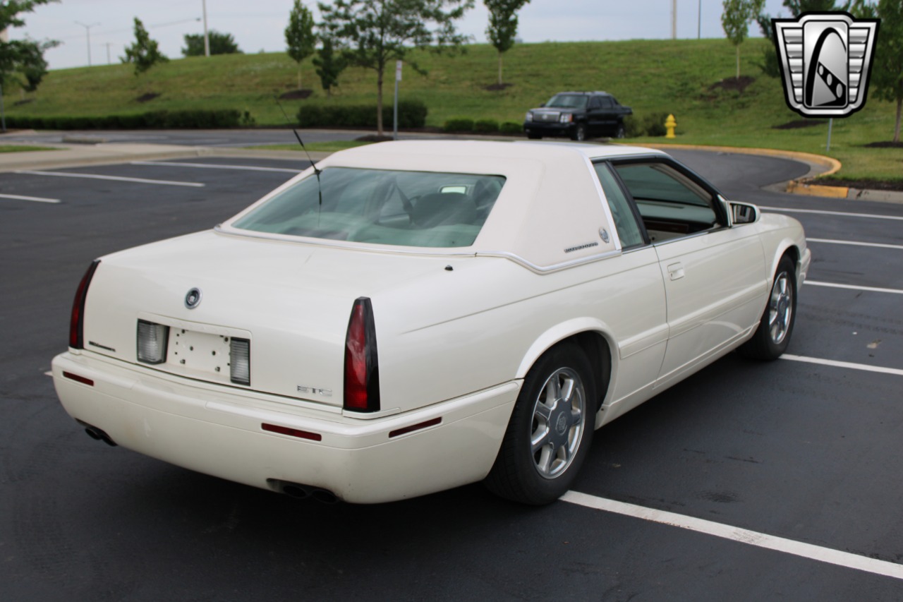 2002 Cadillac Eldorado 5