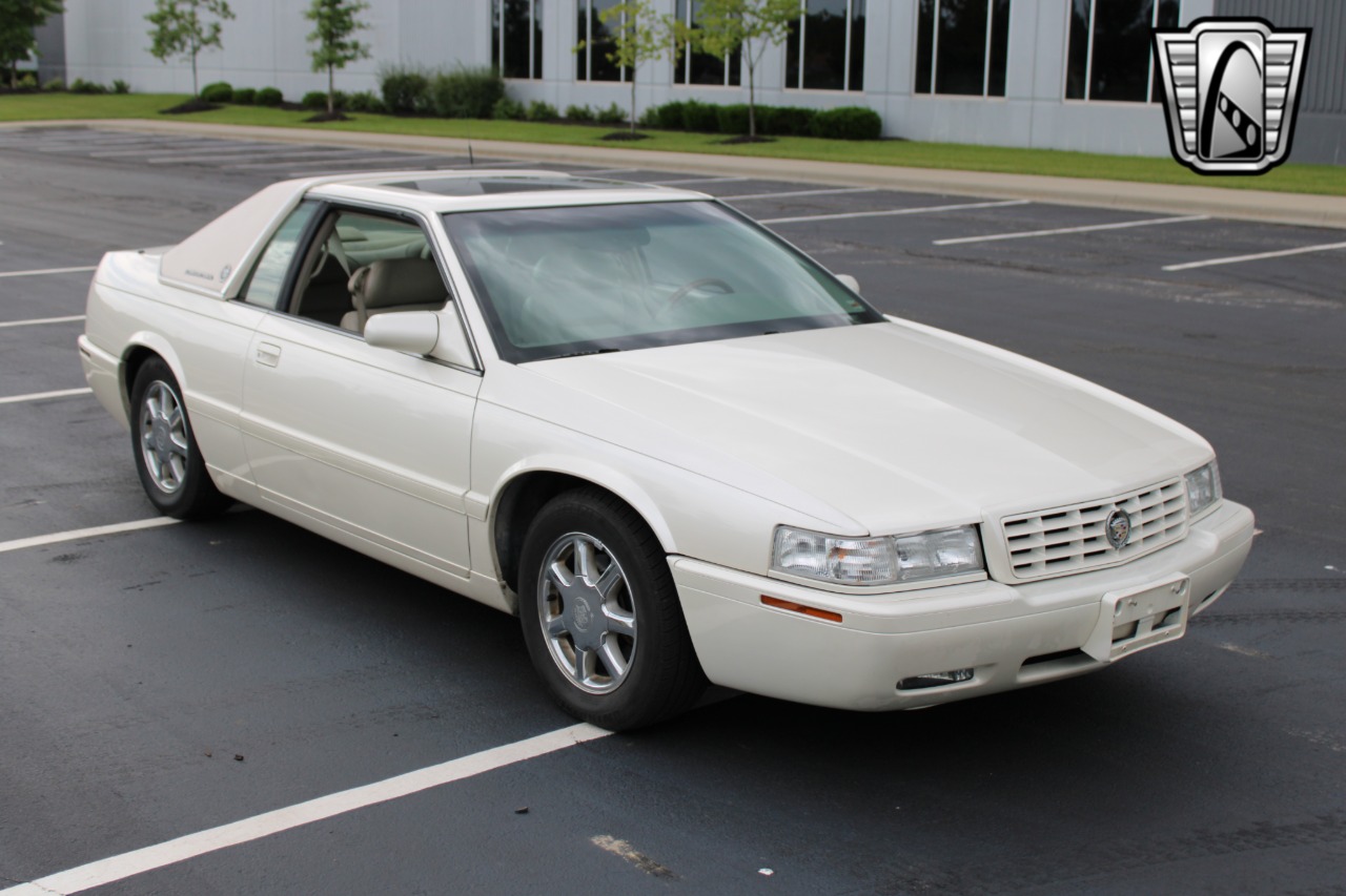 2002 Cadillac Eldorado 7