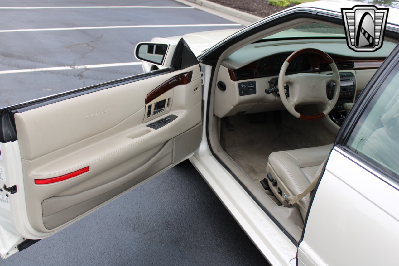 2002 Cadillac Eldorado 16
