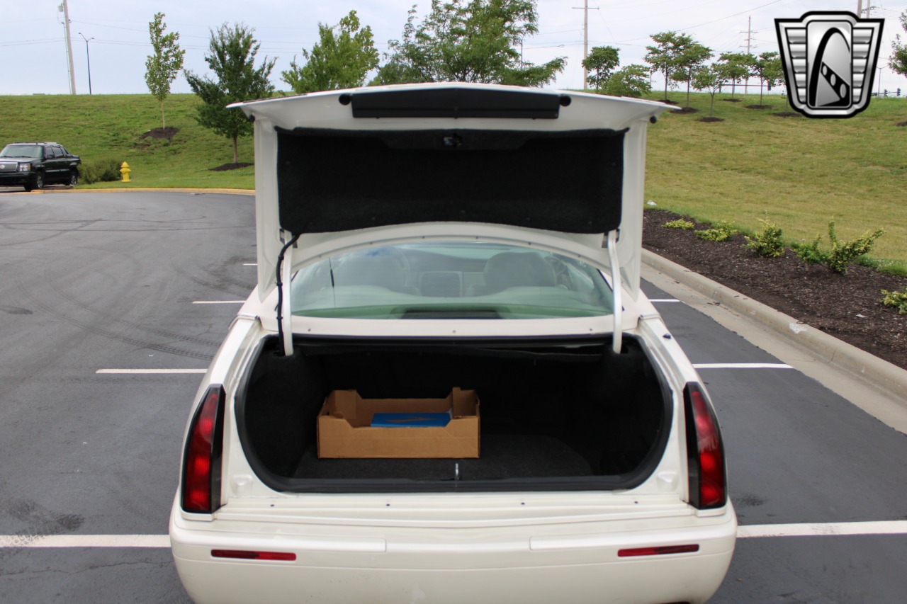 2002 Cadillac Eldorado 96