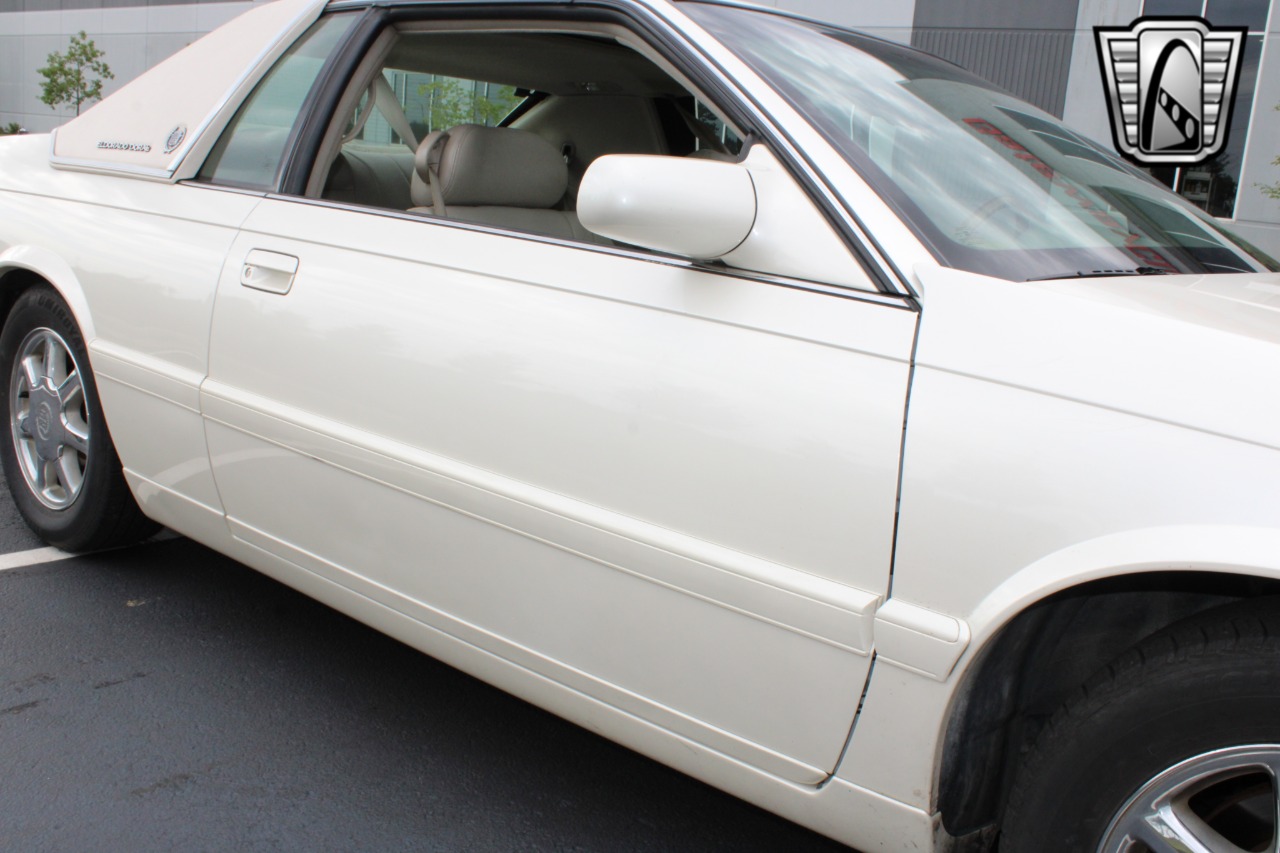 2002 Cadillac Eldorado 61
