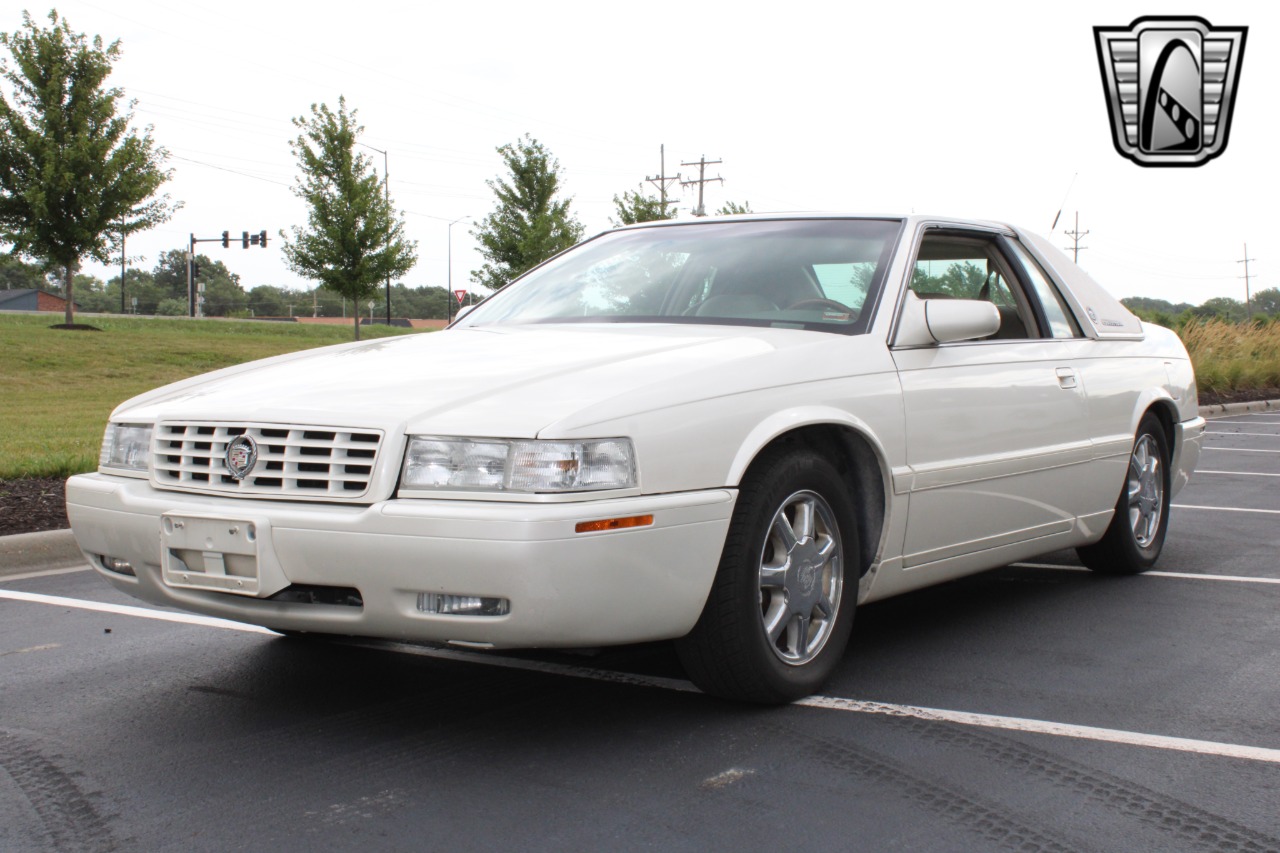 2002 Cadillac Eldorado 40