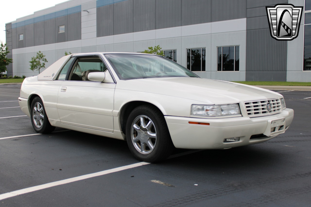 2002 Cadillac Eldorado 46