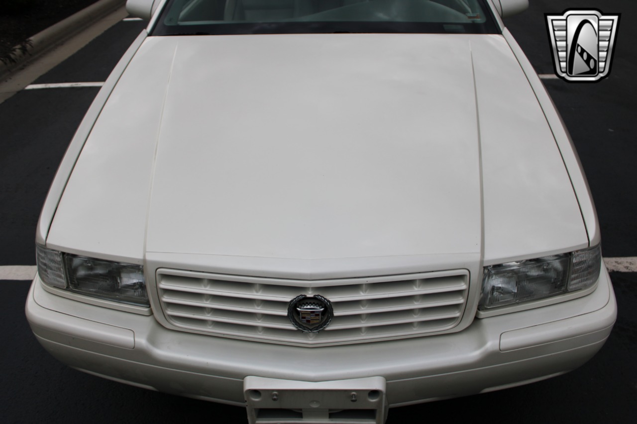 2002 Cadillac Eldorado 48