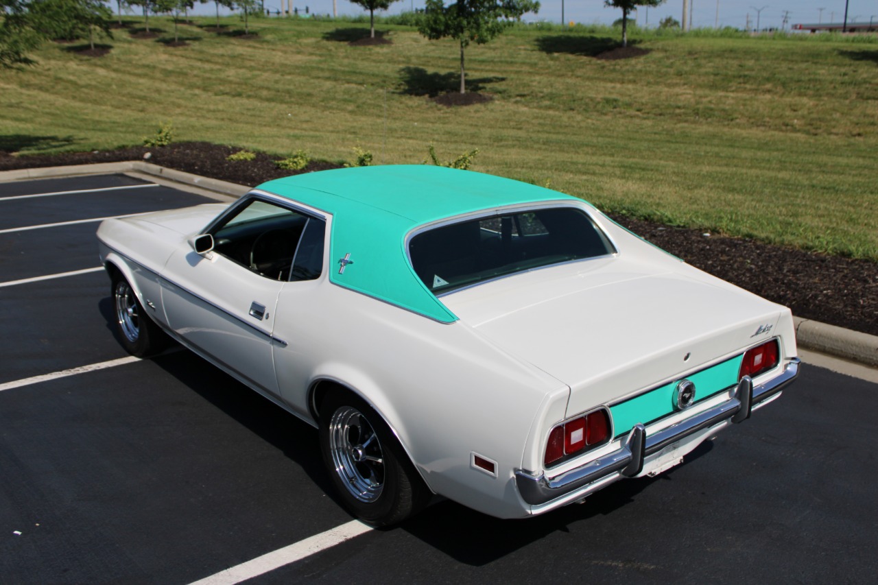 1972 Ford Mustang 34