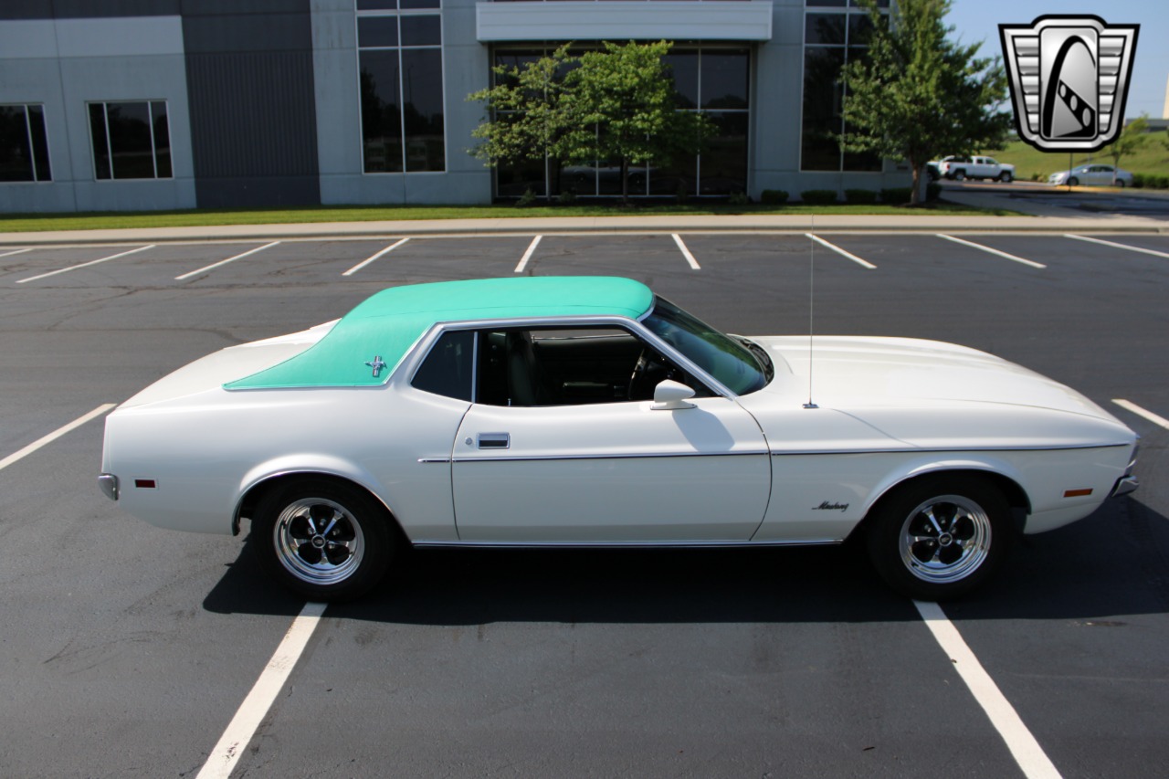 1972 Ford Mustang 37