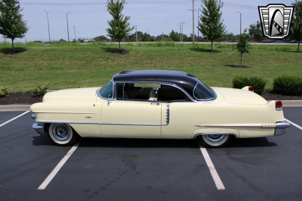 1956 Cadillac DeVille 33