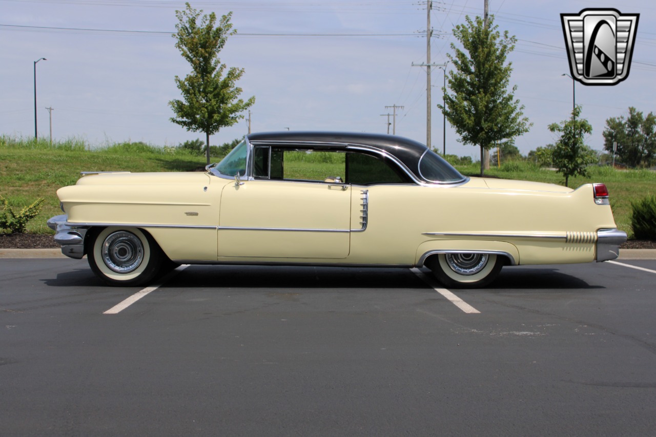 1956 Cadillac DeVille 41