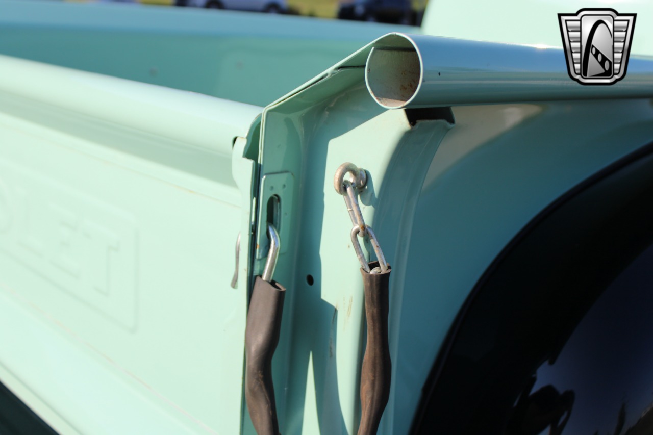 1953 Chevrolet 3100 5 Window 74