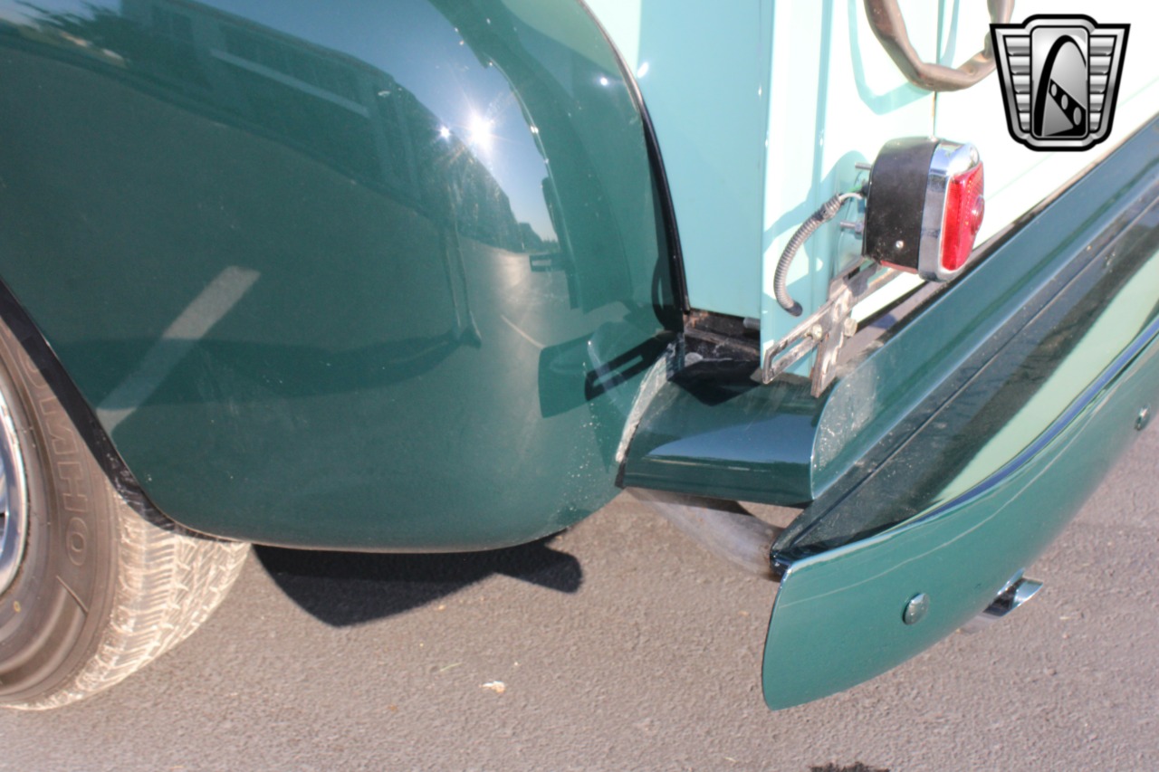 1953 Chevrolet 3100 5 Window 75