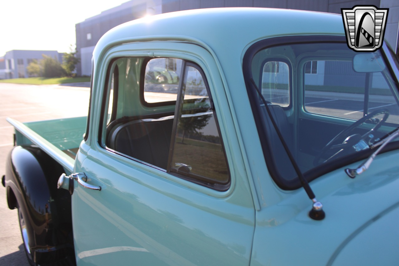 1953 Chevrolet 3100 5 Window 64