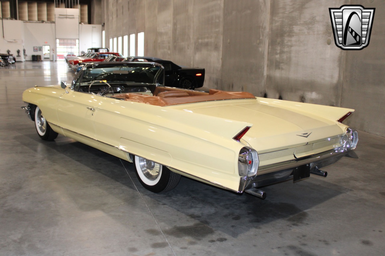 1962 Cadillac Series 62 3