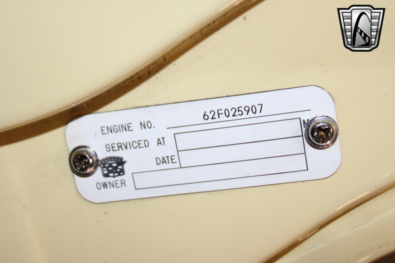 1962 Cadillac Series 62 25