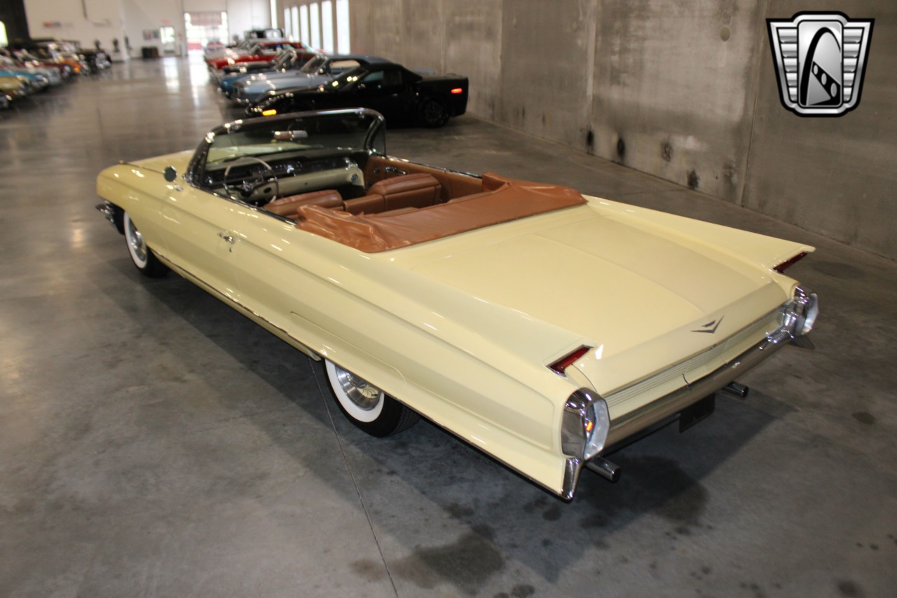 1962 Cadillac Series 62 26