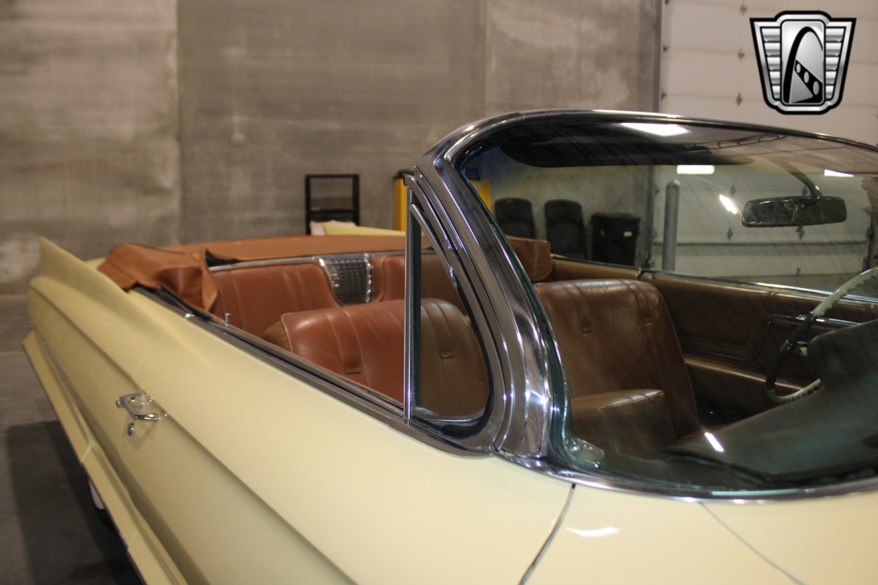 1962 Cadillac Series 62 57